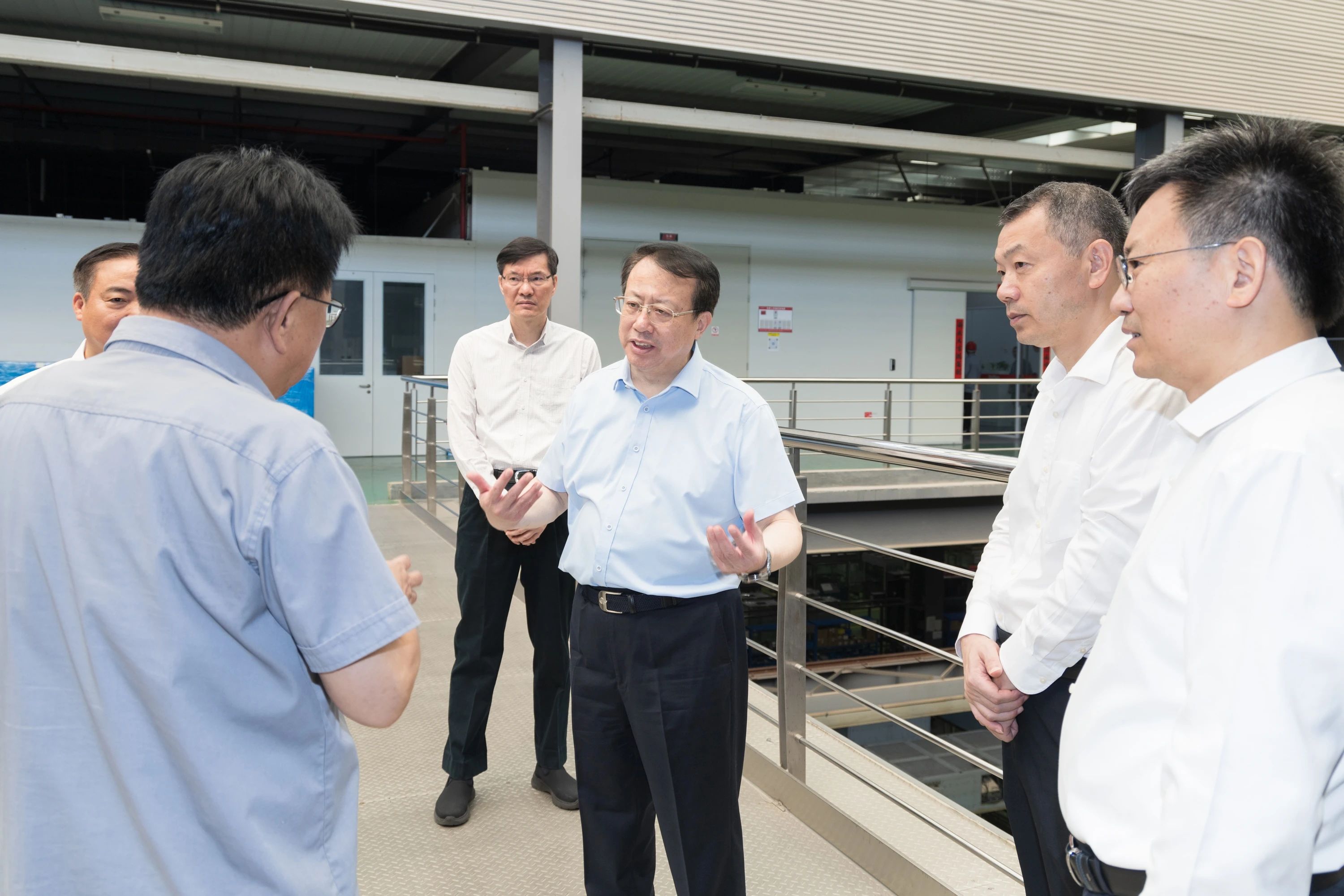 尊龙集团官网